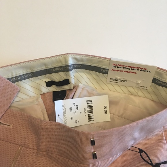 Express Editor Pink Flare Crop Pants - Picture 5 of 7